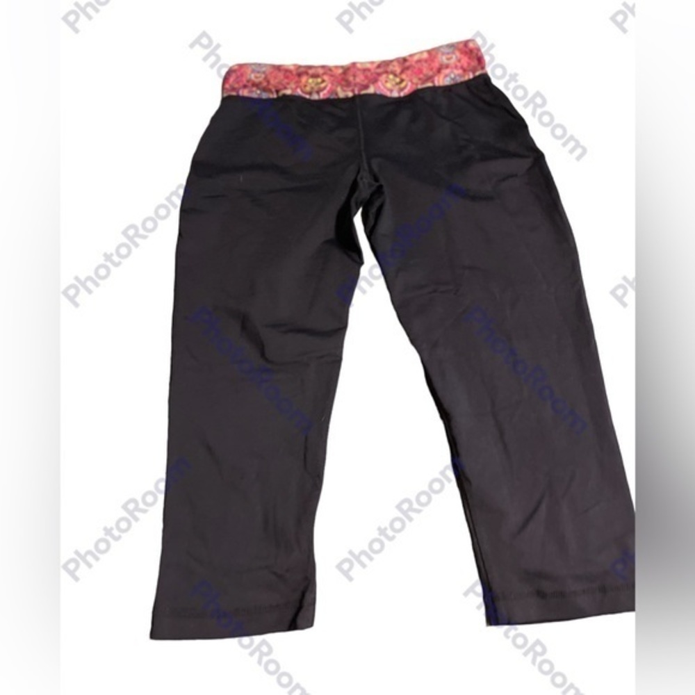 Disney Parks Leggings Women's Medium Mickey Mouse Activewear Cropped Yoga  Black - Picture 6 of 6